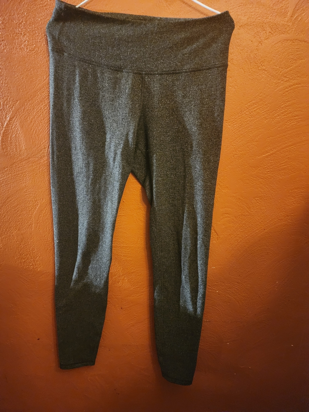 Old Navy Dark Heather Gray Herringbone Knit Leggings